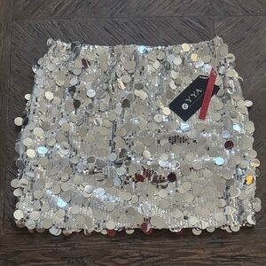 Shimmering Silver Sequined Mini Skirt - Size Large